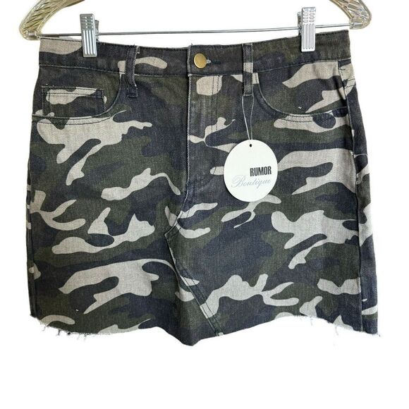 Rumor Boutique Green Camo Mini Skirt Military 90's Armycore Grunge Hunting - Picture 1 of 8